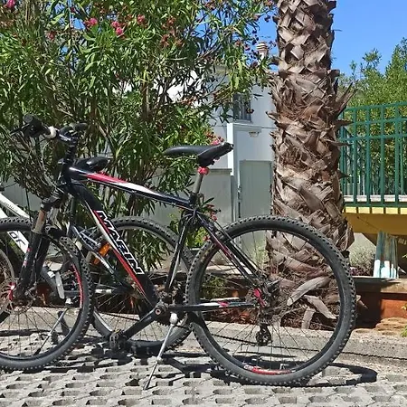 Vukovic * Stari Grad (Hvar)
